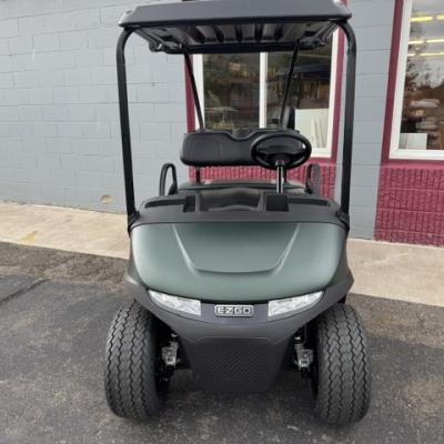 2026 EZGO Valor 2 Gas Matte Green  Image
