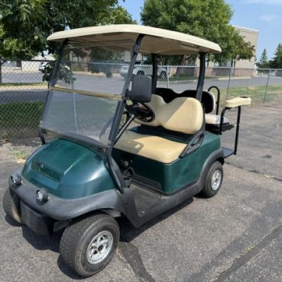 2011 Club Car Precedent Electric Green Image
